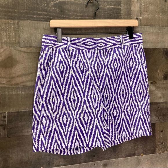 J. McLaughlin Violet and White Mini Iris Dawson Shorts - Picture 2 of 10